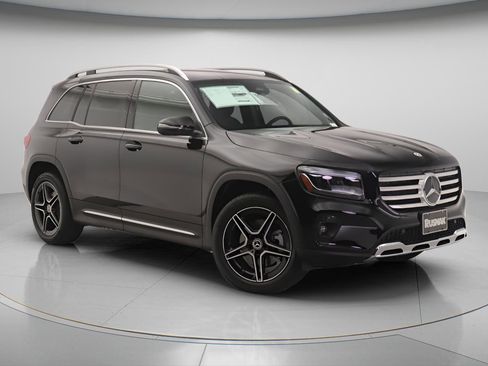 New 2026 Mercedes-Benz GLB 250 4MATIC image 13