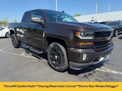Used 2018 Chevrolet Silverado 1500 LT w/ All Star Edition AWD/4WD image 5
