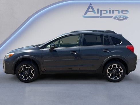 Used 2017 Subaru Crosstrek 2.0i Limited AWD/4WD image 2