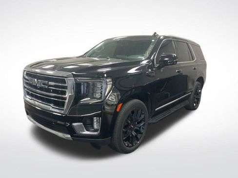 Used 2023 GMC Yukon SLT w/ SLT Premium Package image 1