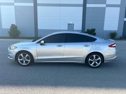 Used 2016 Ford Fusion S w/ Equipment Group 101A image 8