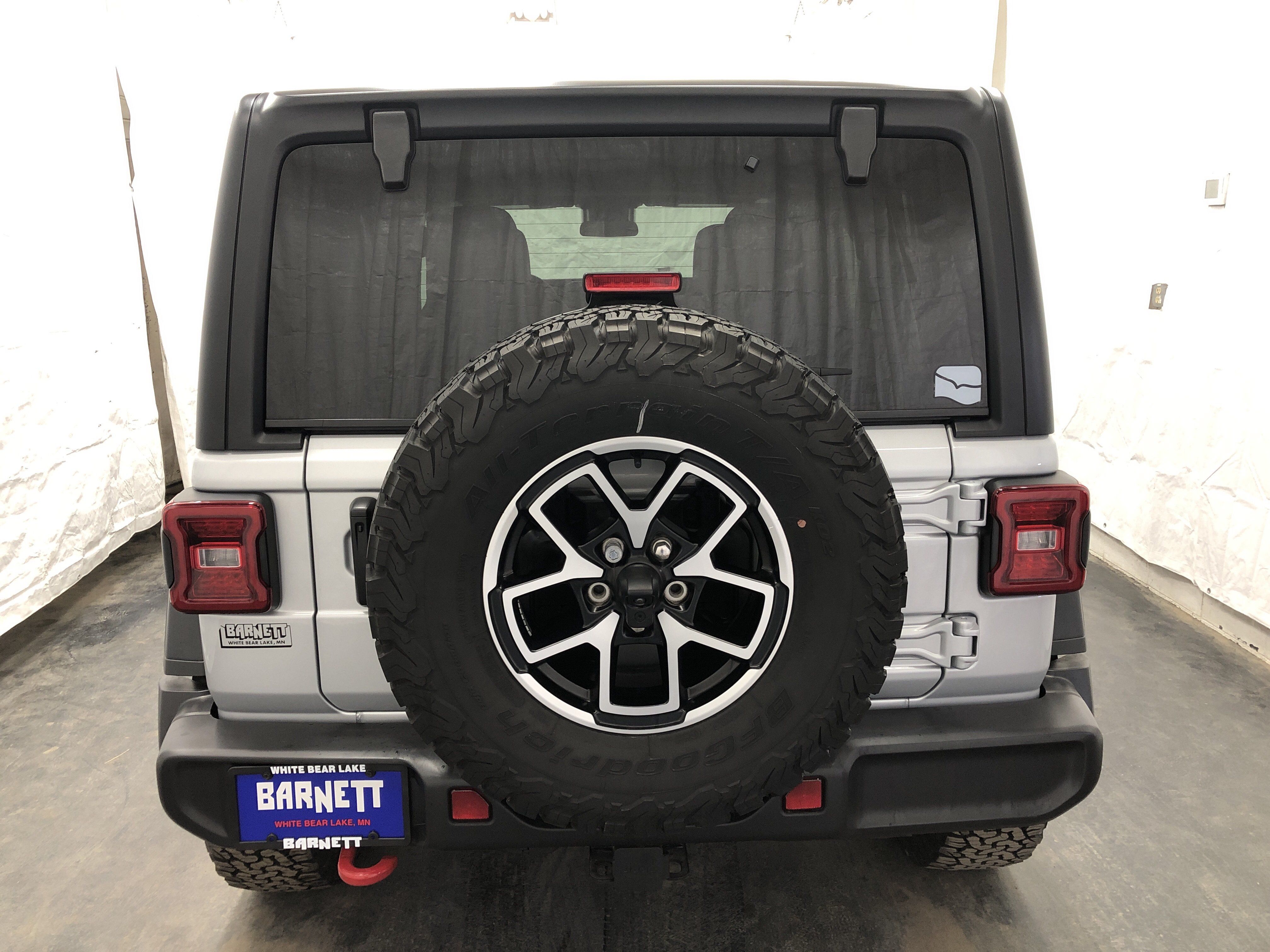 Certified 2024 Jeep Wrangler Unlimited Rubicon w/ Convenience Group AWD/4WD image 9