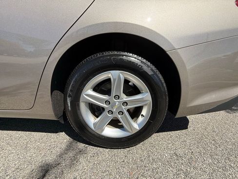Used 2022 Chevrolet Malibu LS w/ LPO, Floor Liner Package FWD image 29