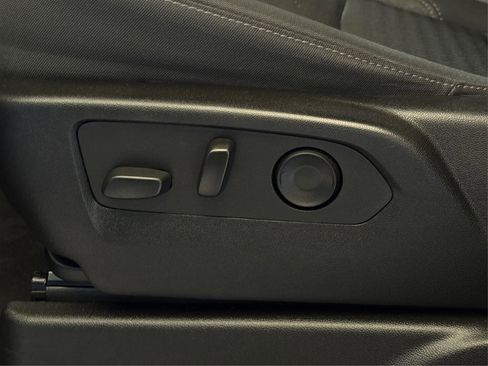 Used 2023 Chevrolet Tahoe LS image 31