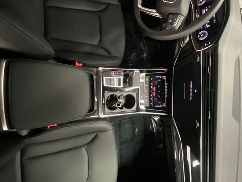 New 2026 Audi Q7 2.0T Premium AWD/4WD image 10