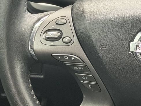 Used 2020 Nissan Murano SL w/ Moonroof Package FWD image 11
