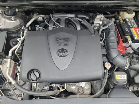 Used 2018 Toyota Camry XLE FWD image 30