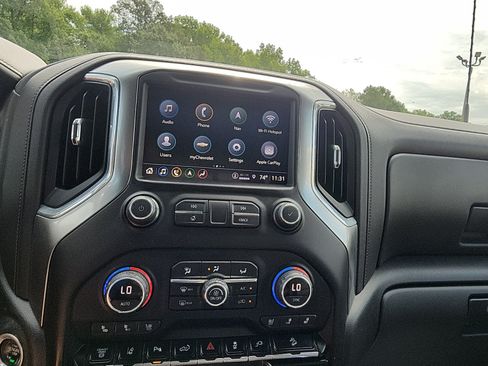 Used 2021 Chevrolet Silverado 3500 LTZ w/ LTZ Premium Package AWD/4WD image 17