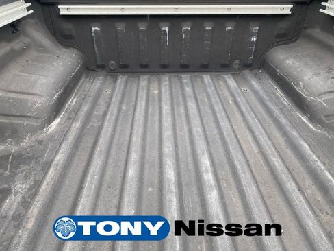 Used 2023 Nissan Frontier PRO-4X w/ Pro-4X Premium Package AWD/4WD image 11
