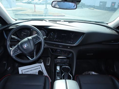 Used 2022 Buick Envision Essence w/ Technology Package I FWD image 8