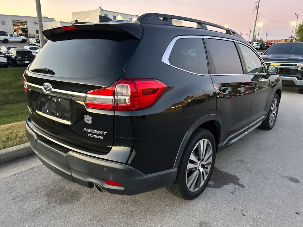 Used 2020 Subaru Ascent Limited w/ Technology Package AWD/4WD image 3