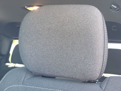 Used 2021 RAM 1500 Lone Star AWD/4WD image 16
