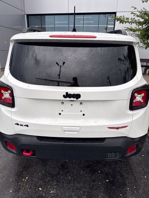 Used 2023 Jeep Renegade Trailhawk w/ Sun/Sound Group AWD/4WD image 8