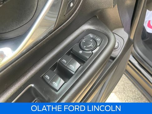 Used 2023 GMC Terrain AT4 image 12