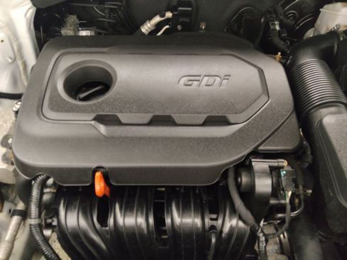 Used 2019 Kia Sorento AWD image 30