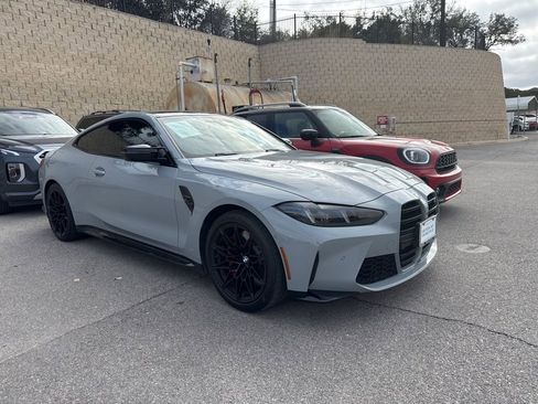 Used 2025 BMW M4 Competition w/ Executive Package image 2