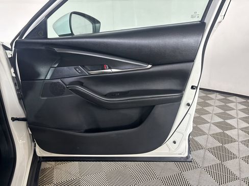 Used 2025 MAZDA CX-30 AWD 2.5 S w/ Preferred Package image 27