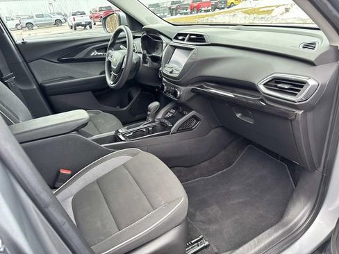 Used 2023 Chevrolet TrailBlazer LT image 27