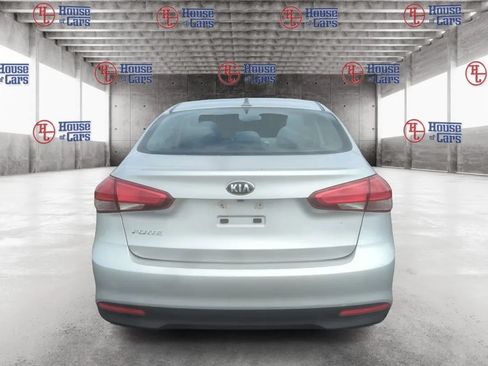 Used 2017 Kia Forte LX w/ LX Popular Package FWD image 6