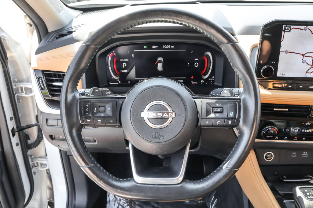 Used 2023 Nissan Rogue Platinum w/ Platinum Premium Package AWD/4WD image 27