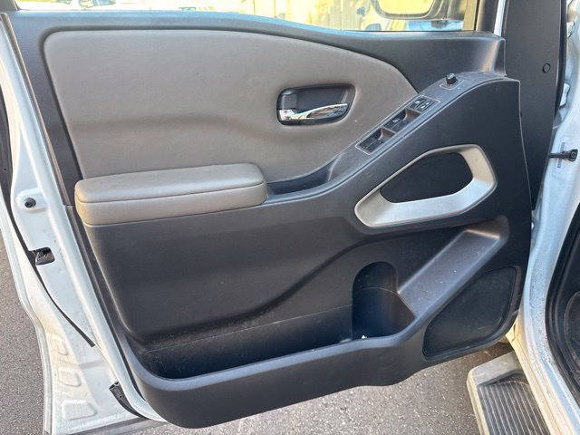 Used 2022 Nissan Frontier SV RWD image 8