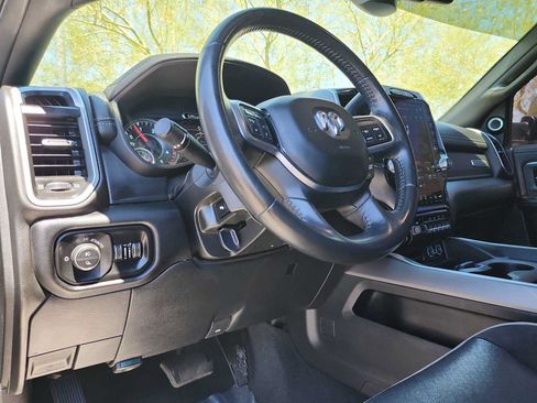 Used 2020 RAM 2500 Laramie AWD/4WD image 10