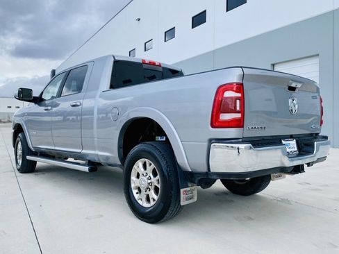 Used 2020 RAM 2500 Laramie image 7