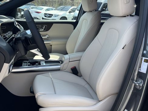 New 2026 Mercedes-Benz GLA 250 4MATIC image 11