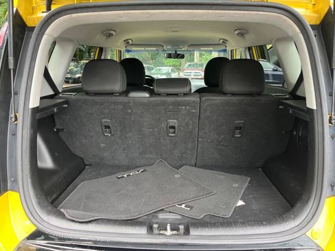 Used 2016 Kia Soul + FWD image 25