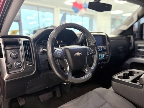 Used 2018 Chevrolet Silverado 1500 LT w/ All Star Edition AWD/4WD image 16