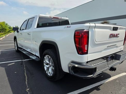 Used 2021 GMC Sierra 1500 SLT w/ SLT Premium Plus Package AWD/4WD image 13