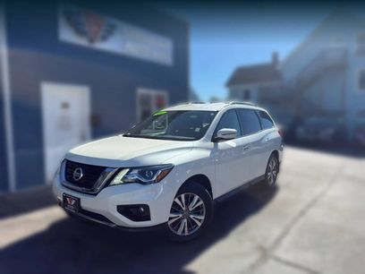 Used 2019 Nissan Pathfinder SV