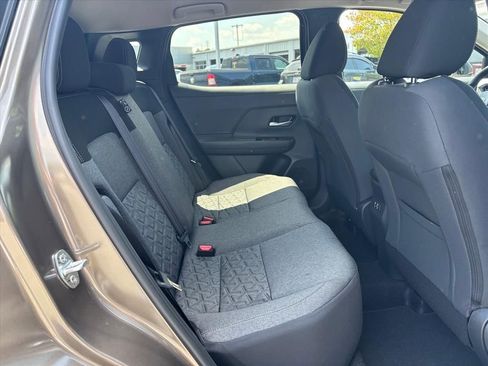 Used 2026 Nissan Kicks SV w/ Charging Package FWD image 12