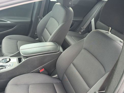 Used 2025 Chevrolet Malibu LT FWD image 28