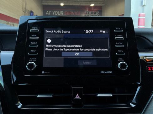 Used 2024 Toyota Camry LE FWD image 28