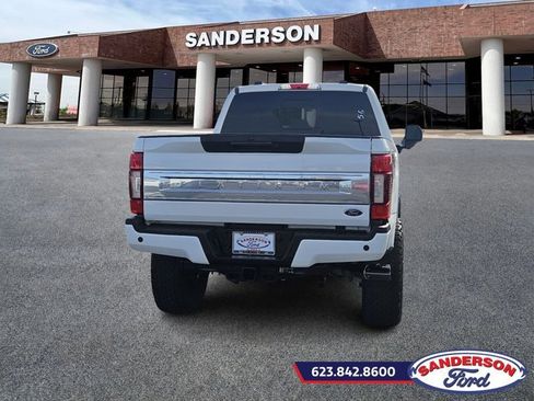Used 2022 Ford F350 Platinum image 4