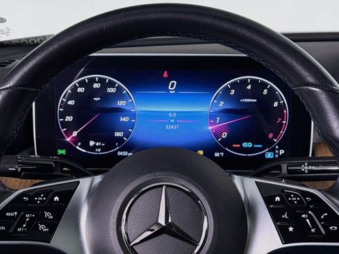 Used 2022 Mercedes-Benz C 300 Sedan image 19