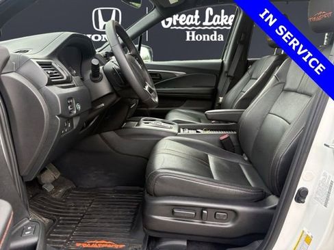 Used 2023 Honda Passport TrailSport image 7