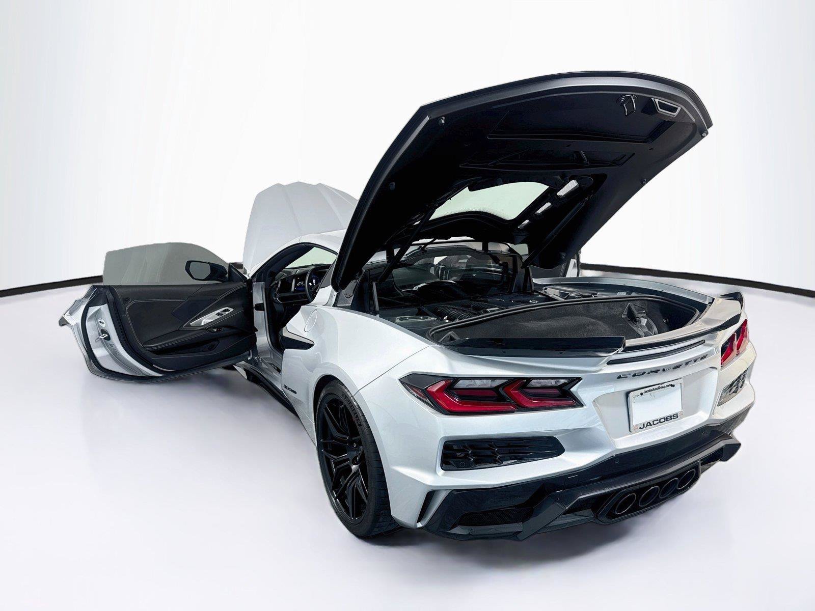 Used 2026 Chevrolet Corvette Z06 RWD image 38