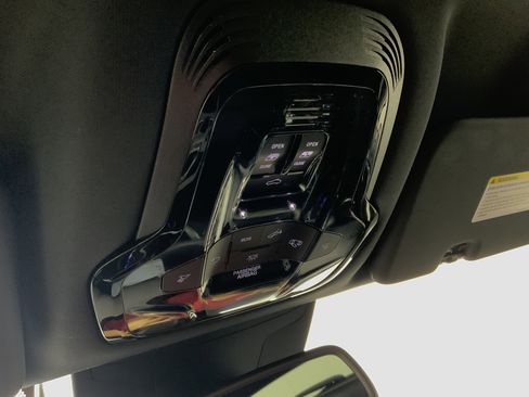 New 2025 Alfa Romeo Stelvio Sprint w/ Convenience Package image 28