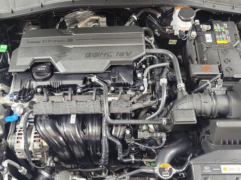 Used 2025 Hyundai Kona SE FWD image 10