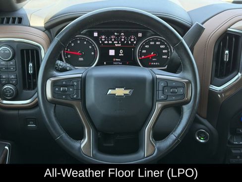 Used 2022 Chevrolet Silverado 1500 High Country w/ Technology Package AWD/4WD image 14
