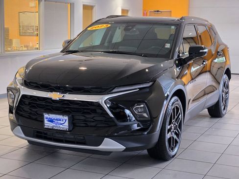 Certified 2023 Chevrolet Blazer LT AWD/4WD image 3
