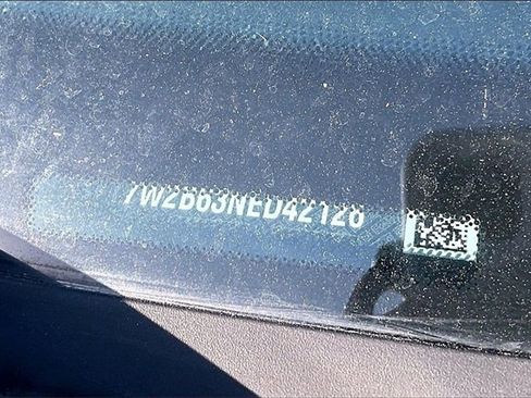 Certified 2022 Ford F250 XL w/ Power Equipment Group image 34