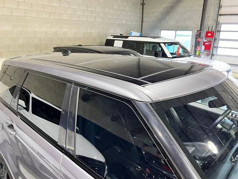 Used 2020 Land Rover Range Rover Sport HSE Dynamic image 9