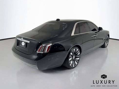Used 2025 Rolls-Royce Ghost image 7