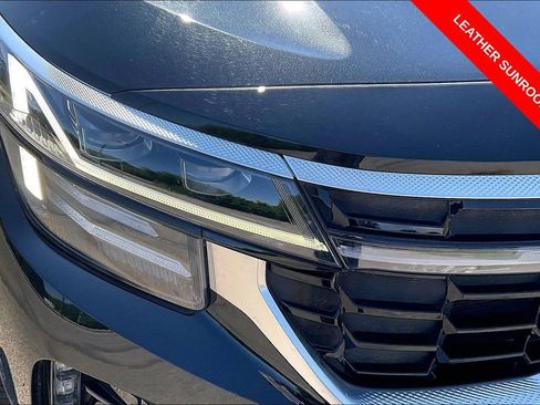 Used 2024 Kia Seltos SX w/ SX Sunroof Package AWD/4WD image 28