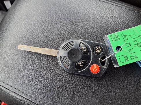 Used 2017 Ford Focus SE image 21