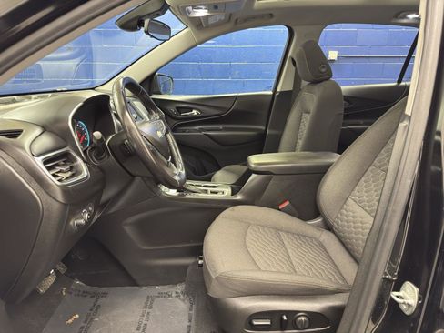 Used 2020 Chevrolet Equinox LT AWD/4WD image 19