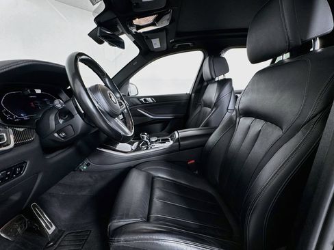 Used 2022 BMW X5 M50i AWD/4WD image 10